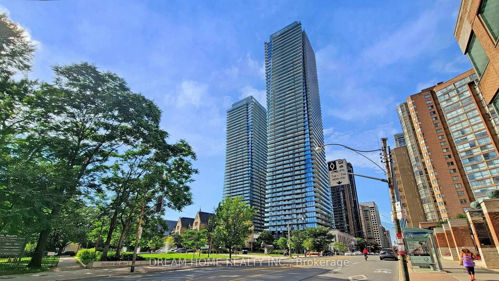 #709 - 1080 Bay Street