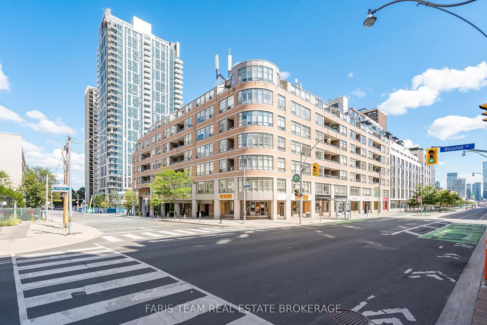 #703 - 5 Rosehill Avenue