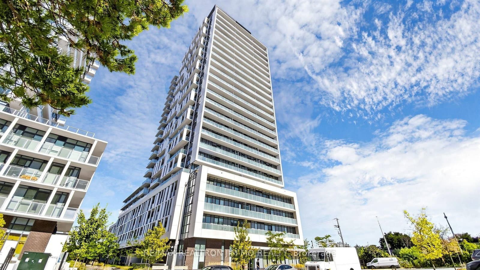 #522 - 188 Fairview Mall Drive