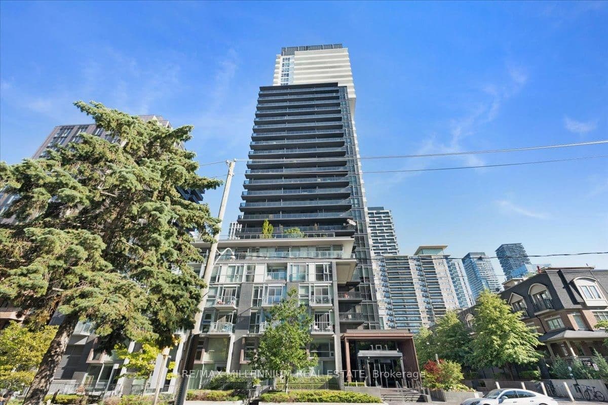 #1105 - 101 Erskine Avenue