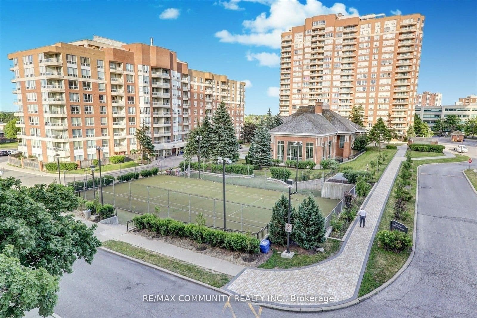 #Ph11 - 430 Mclevin Avenue