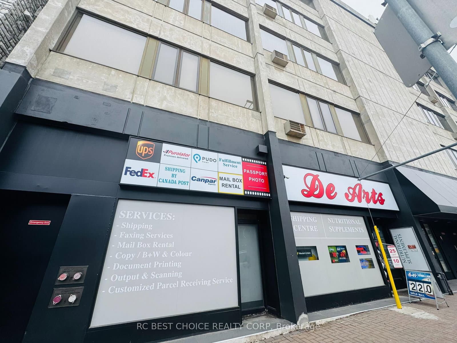 #101 - 300 Coxwell Avenue