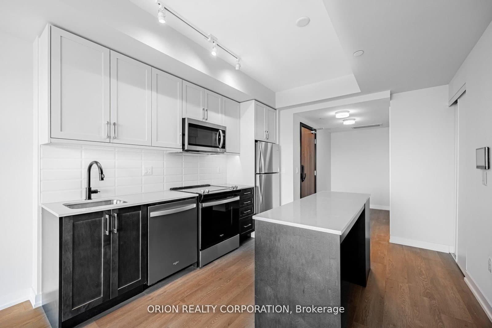 #221 - 201 Brock Street S