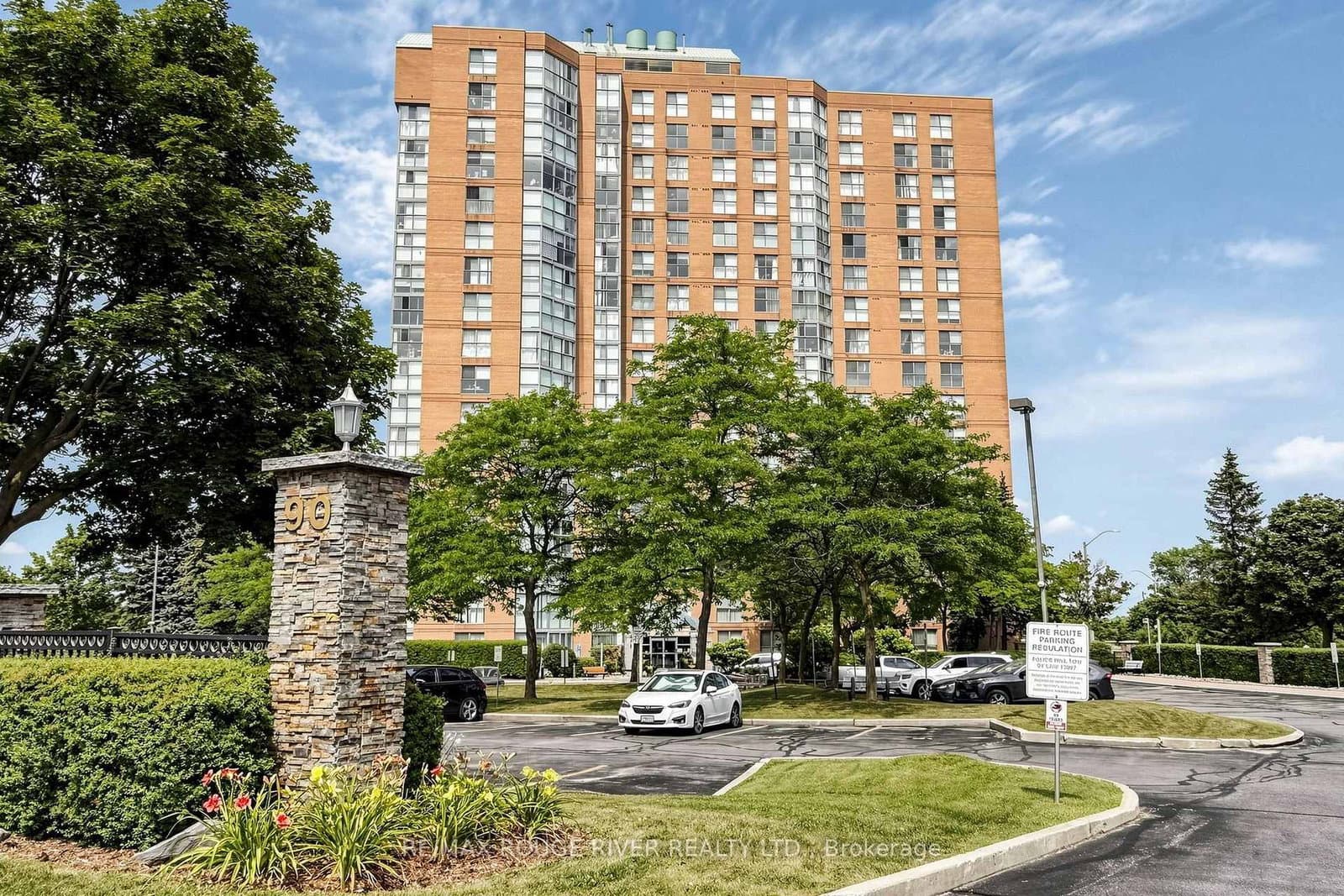 #1603 - 90 Dale Avenue