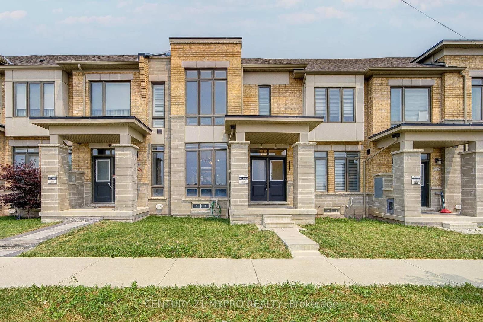 261 Coronation Road