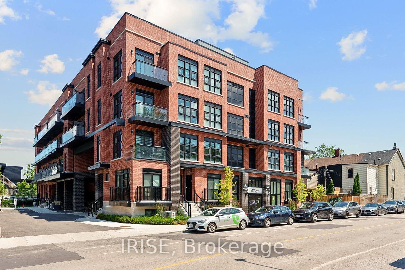 485 Logan Avenue S, Unit 317
