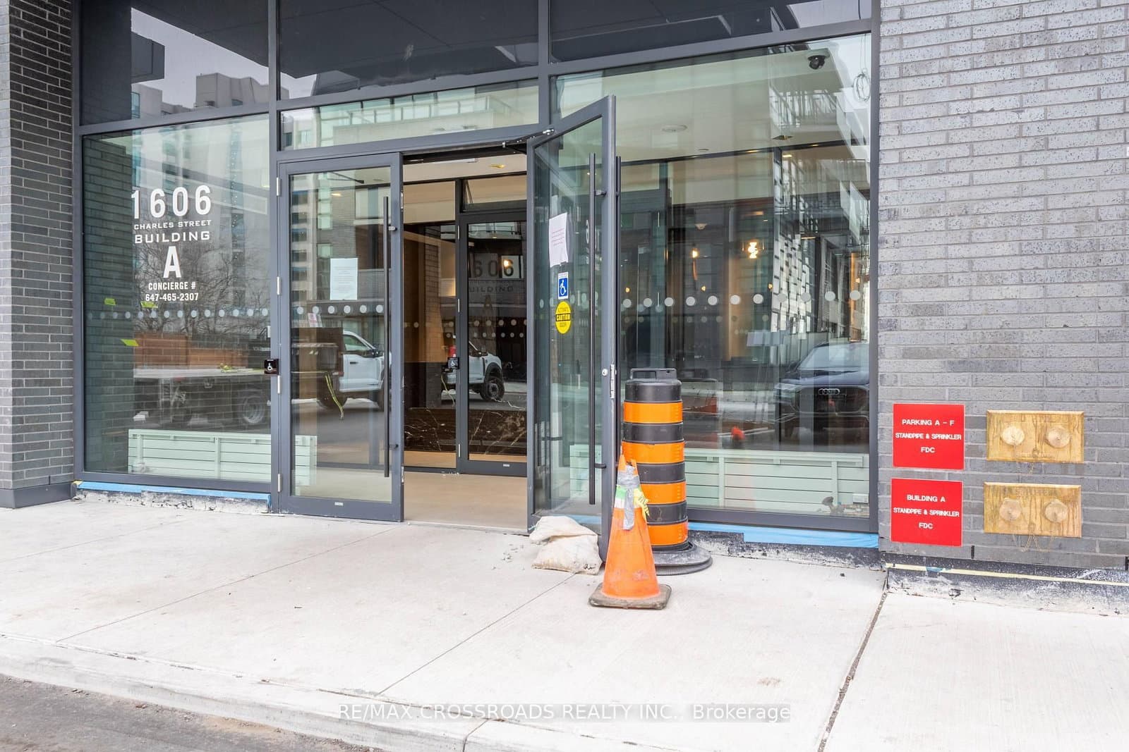 #205 - 1606 Charles Street