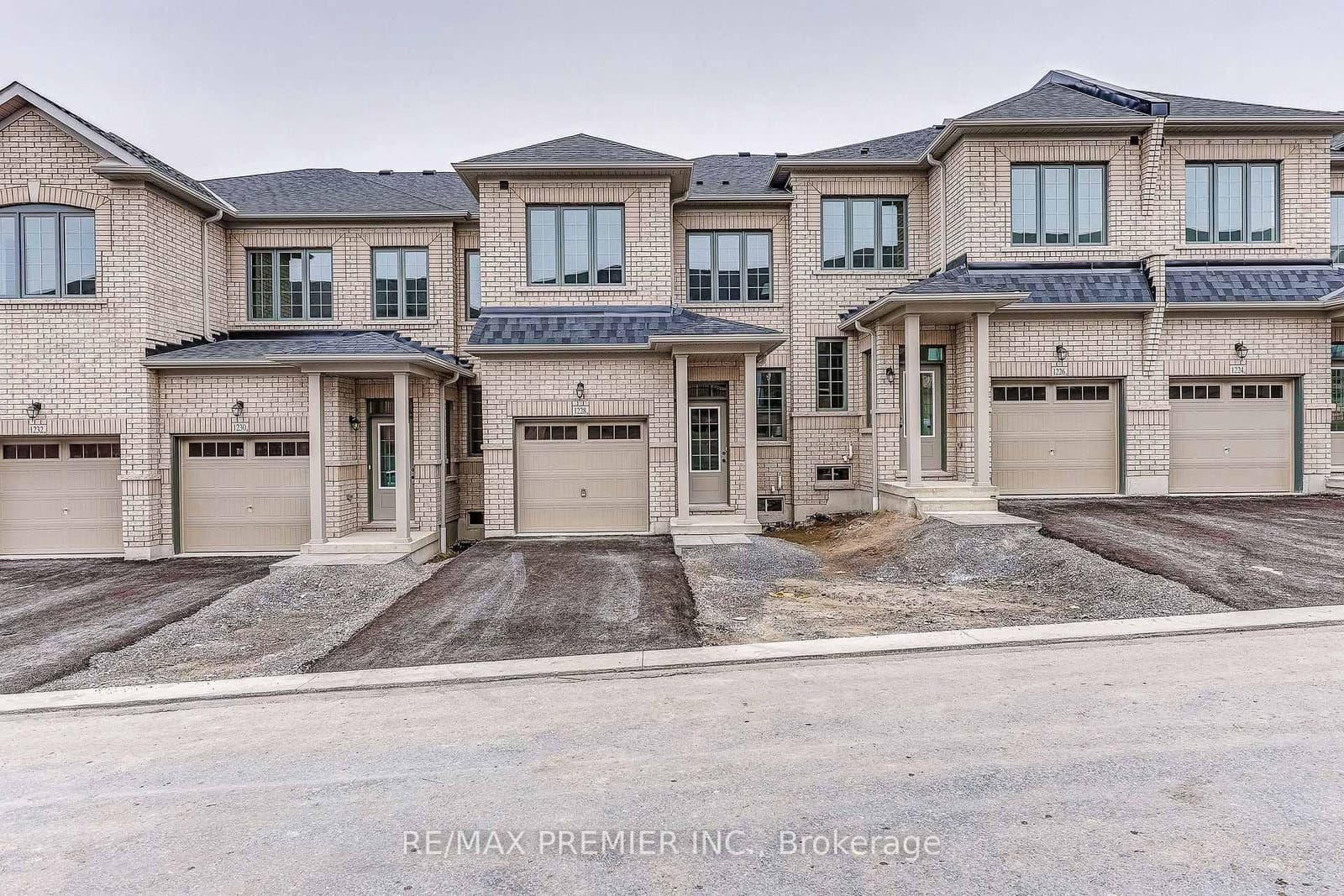1228 Elizabeth Mackenzie Drive