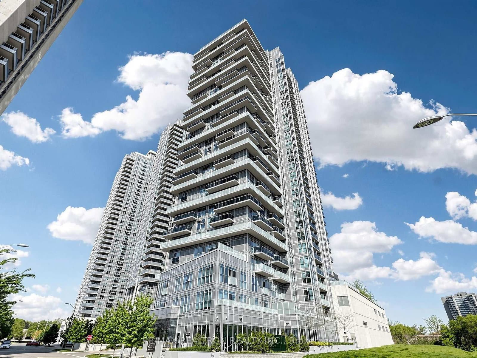 #2507 - 225 Village Green Square