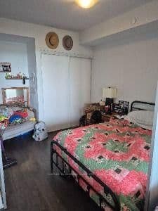 2550 Simcoe Street N, Unit 1901
