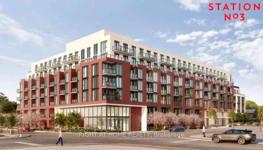 #211 - 201 BROCK Street S