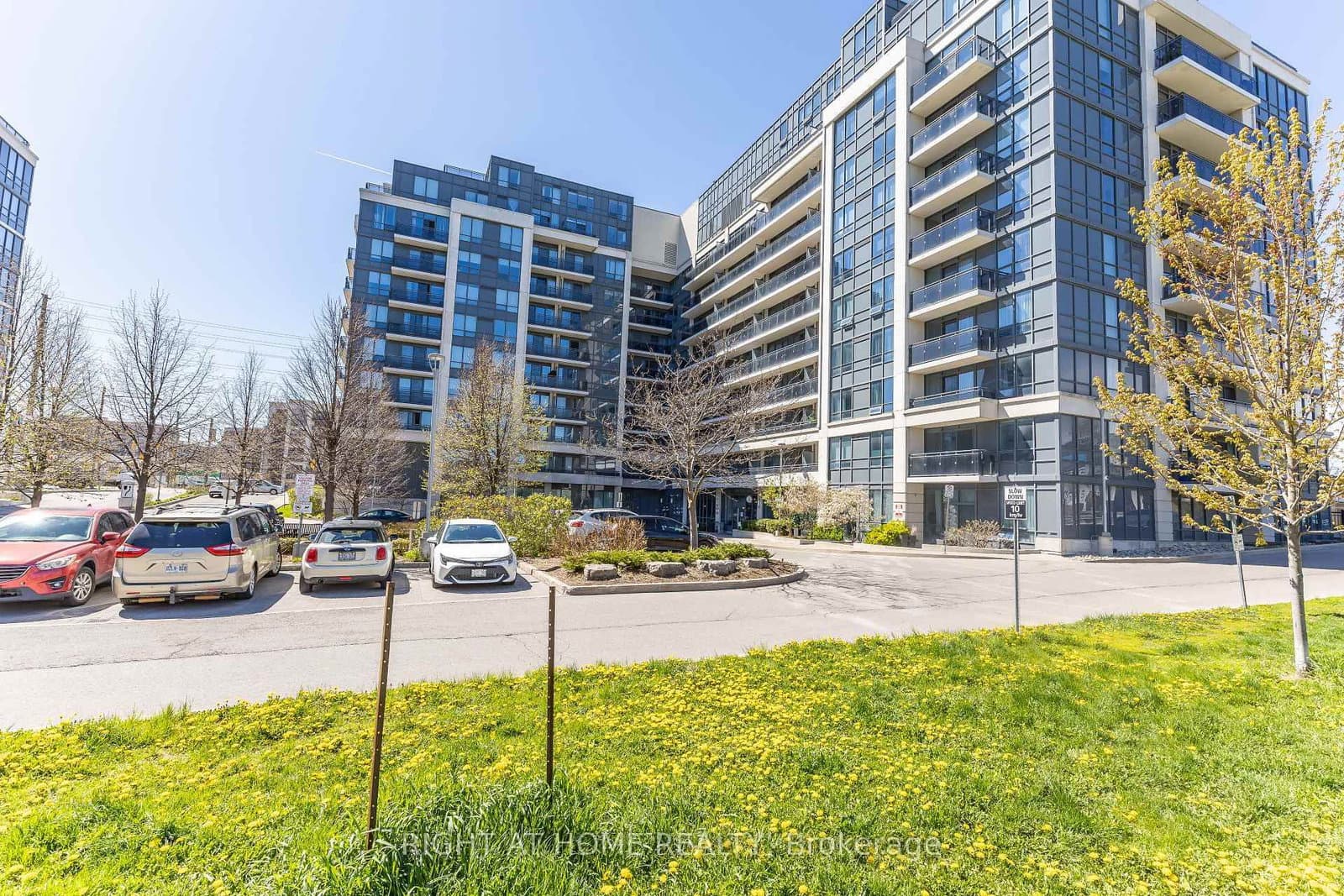 #1021 - 370 Highway 7 E