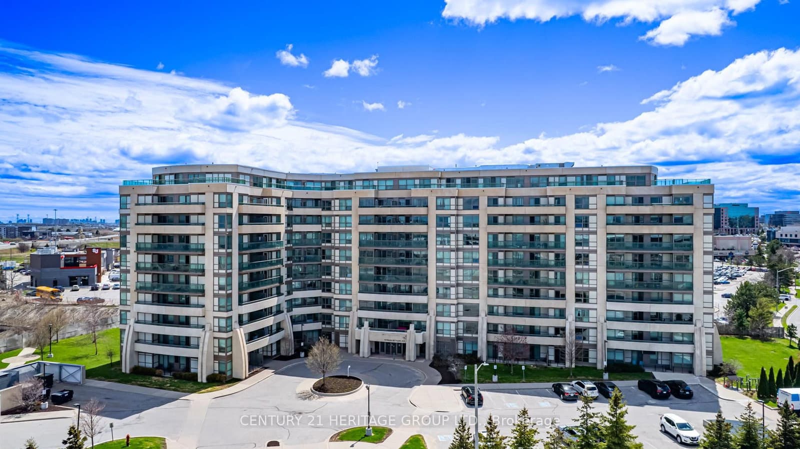 #909 - 75 Norman Bethune Avenue