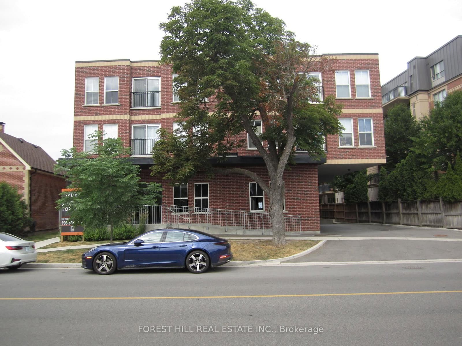 #308 - 8010 Kipling Avenue