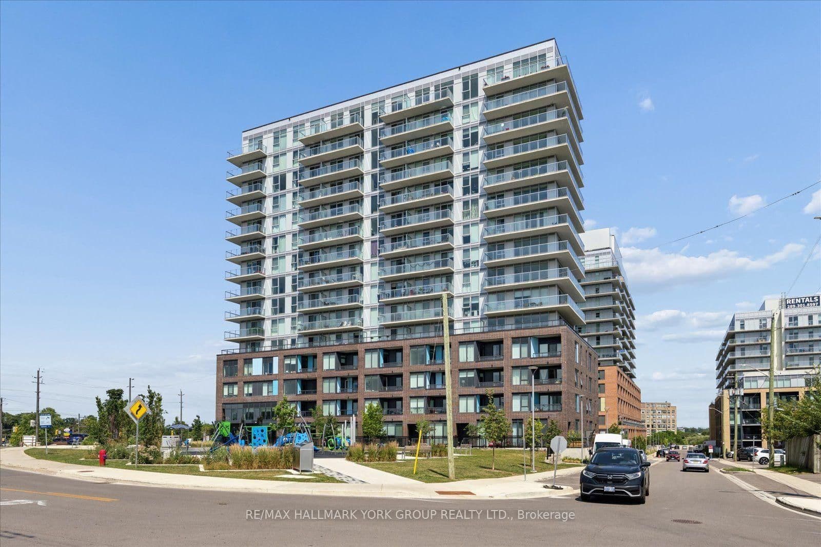#420 - 185 Deerfield Road