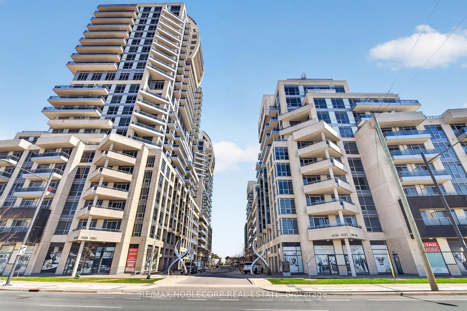 9199 Yonge Street N, Unit 102SE