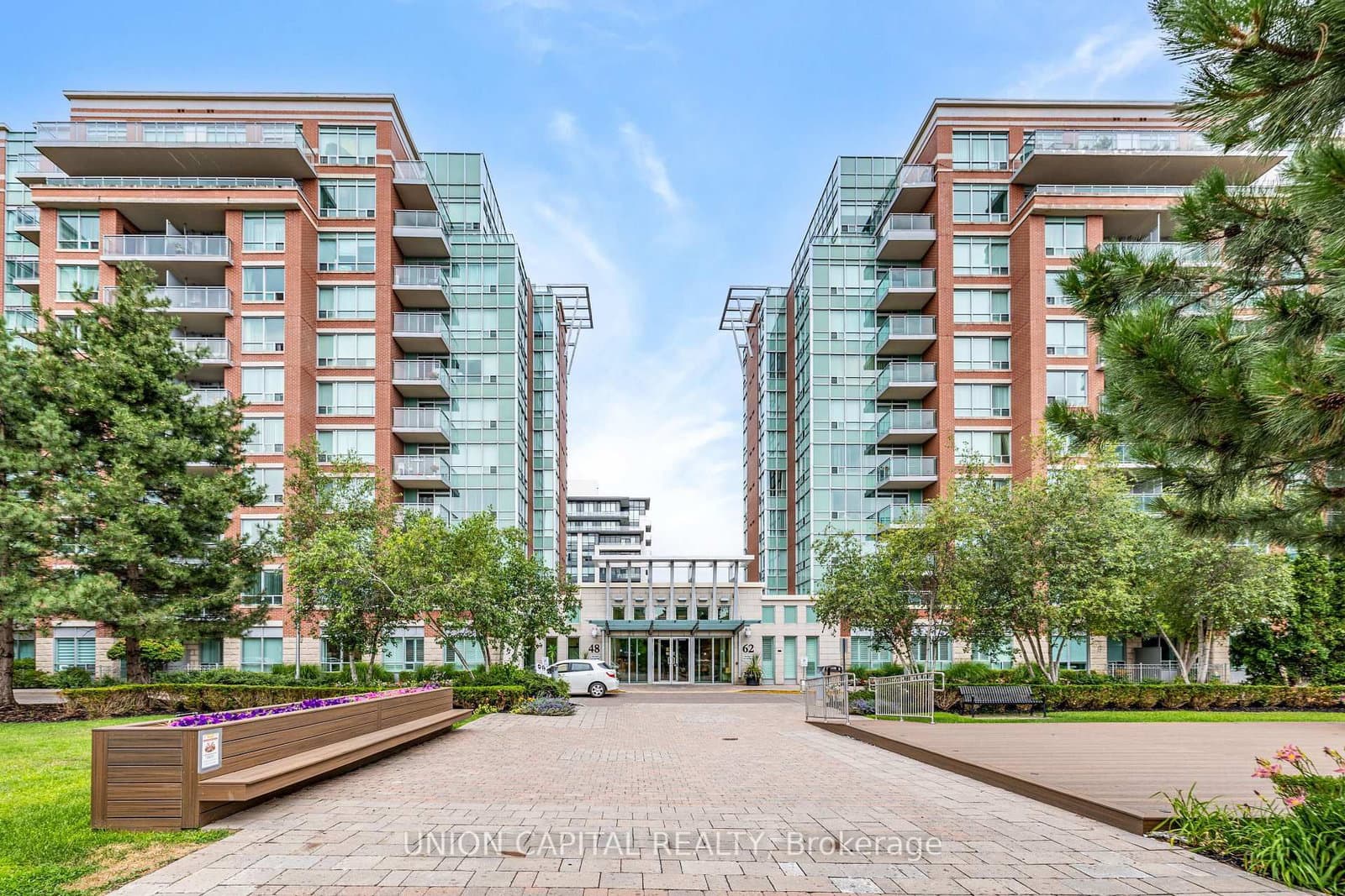 #102 - 48 Suncrest Boulevard