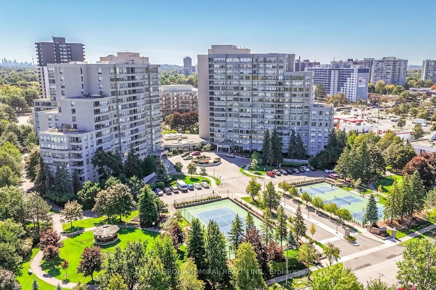 #604 - 7 Townsgate Drive