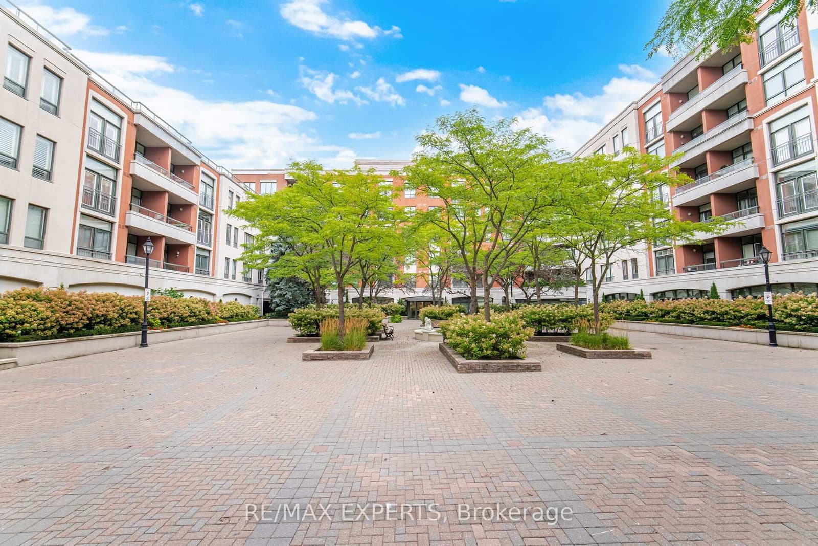 #209 - 53 Woodbridge Avenue