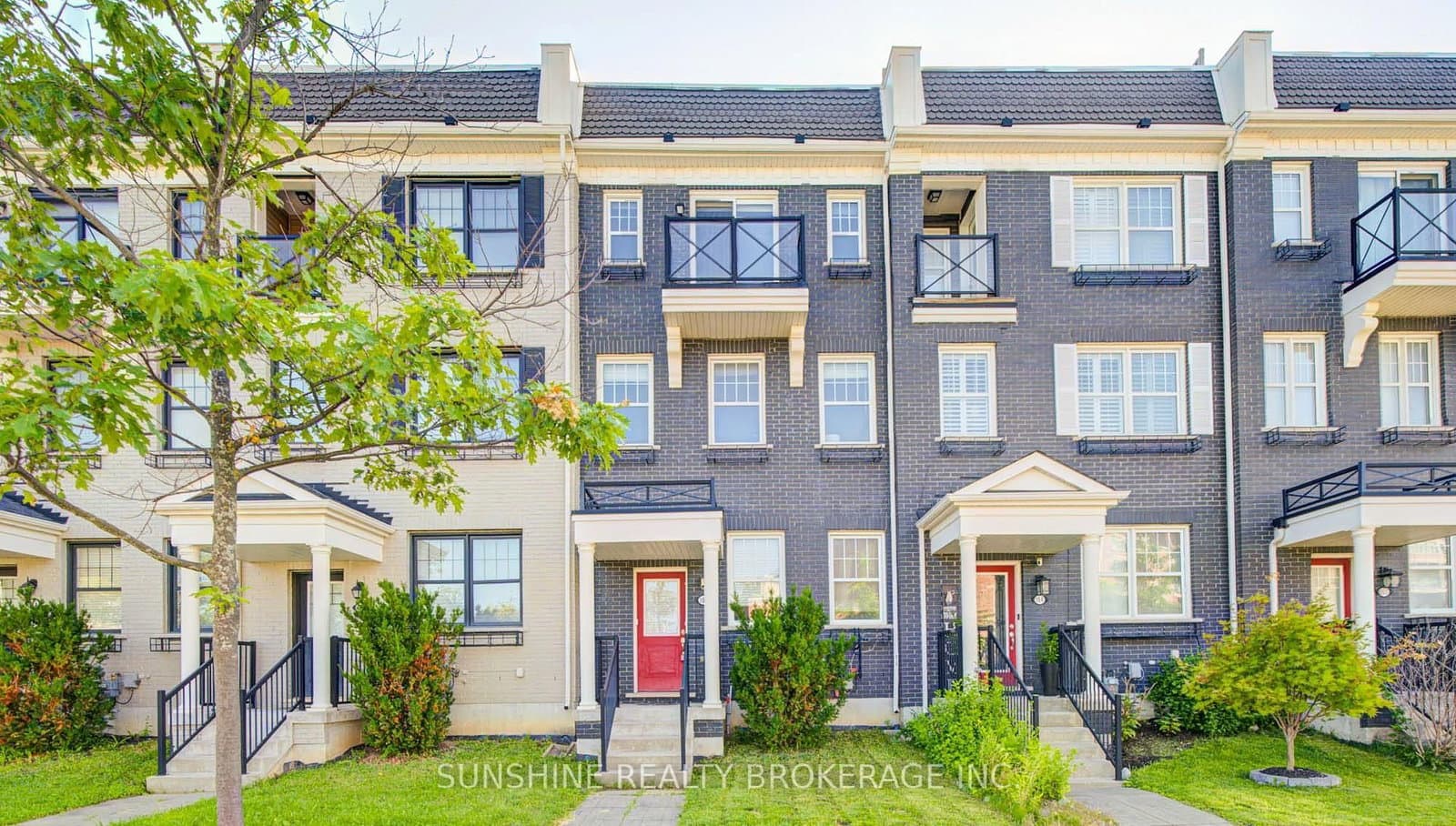 168 Baker Hill Boulevard