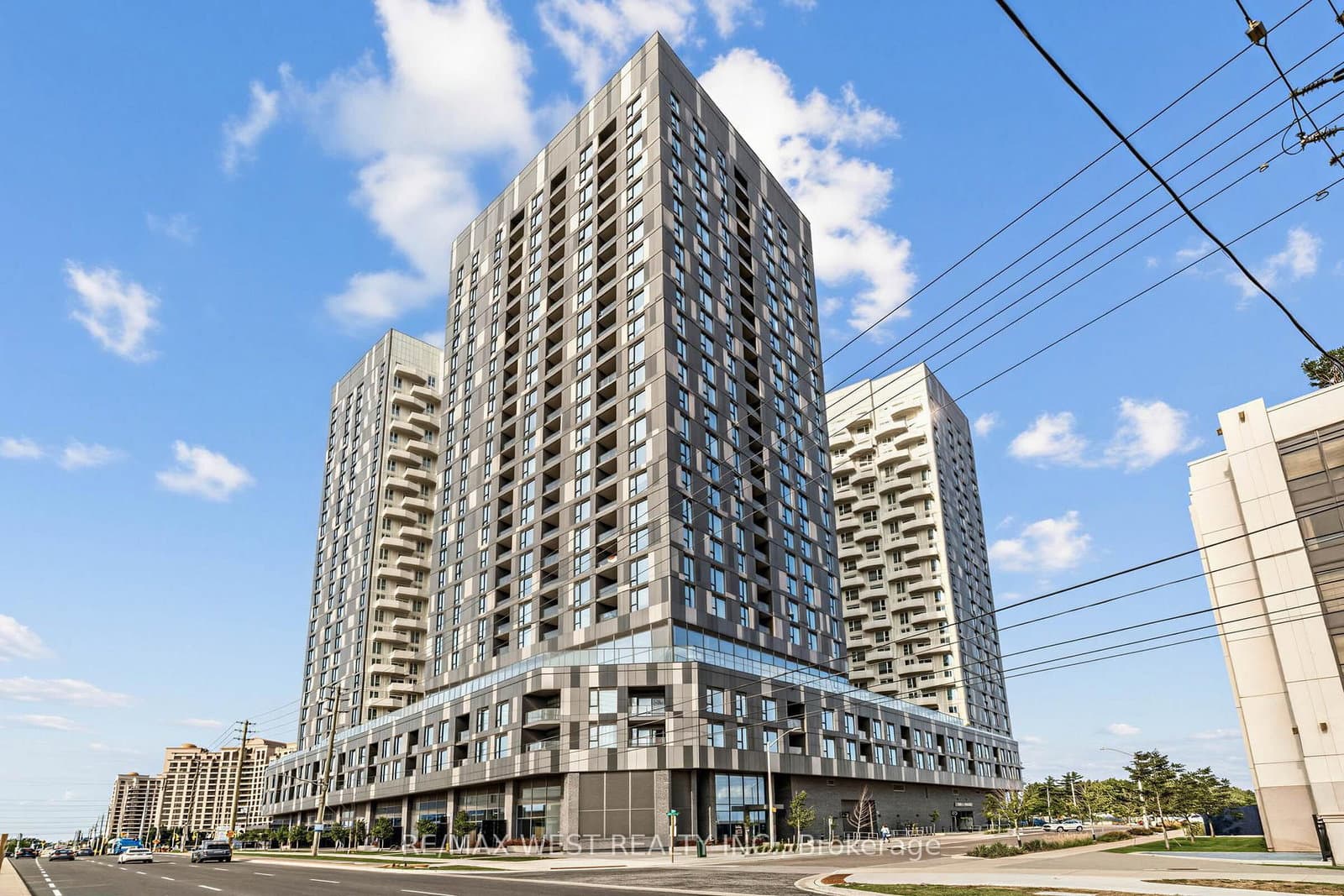 10 Abeja Street, Unit 1516
