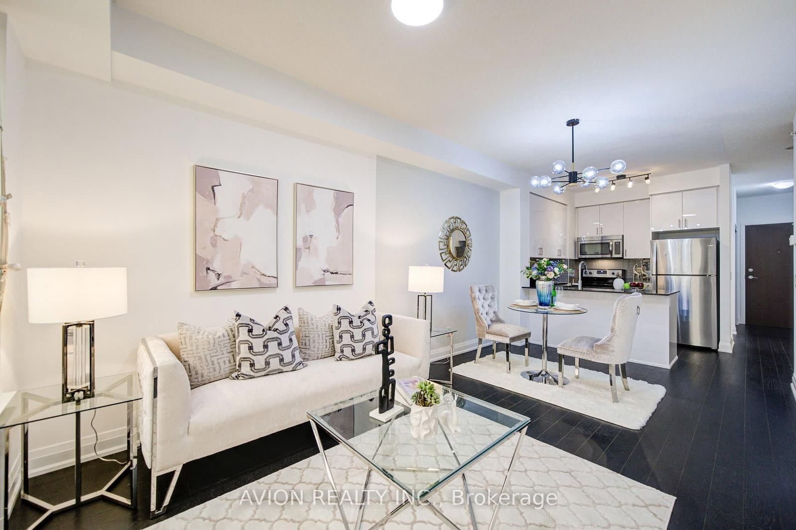 #907 - 9582 Markham Road