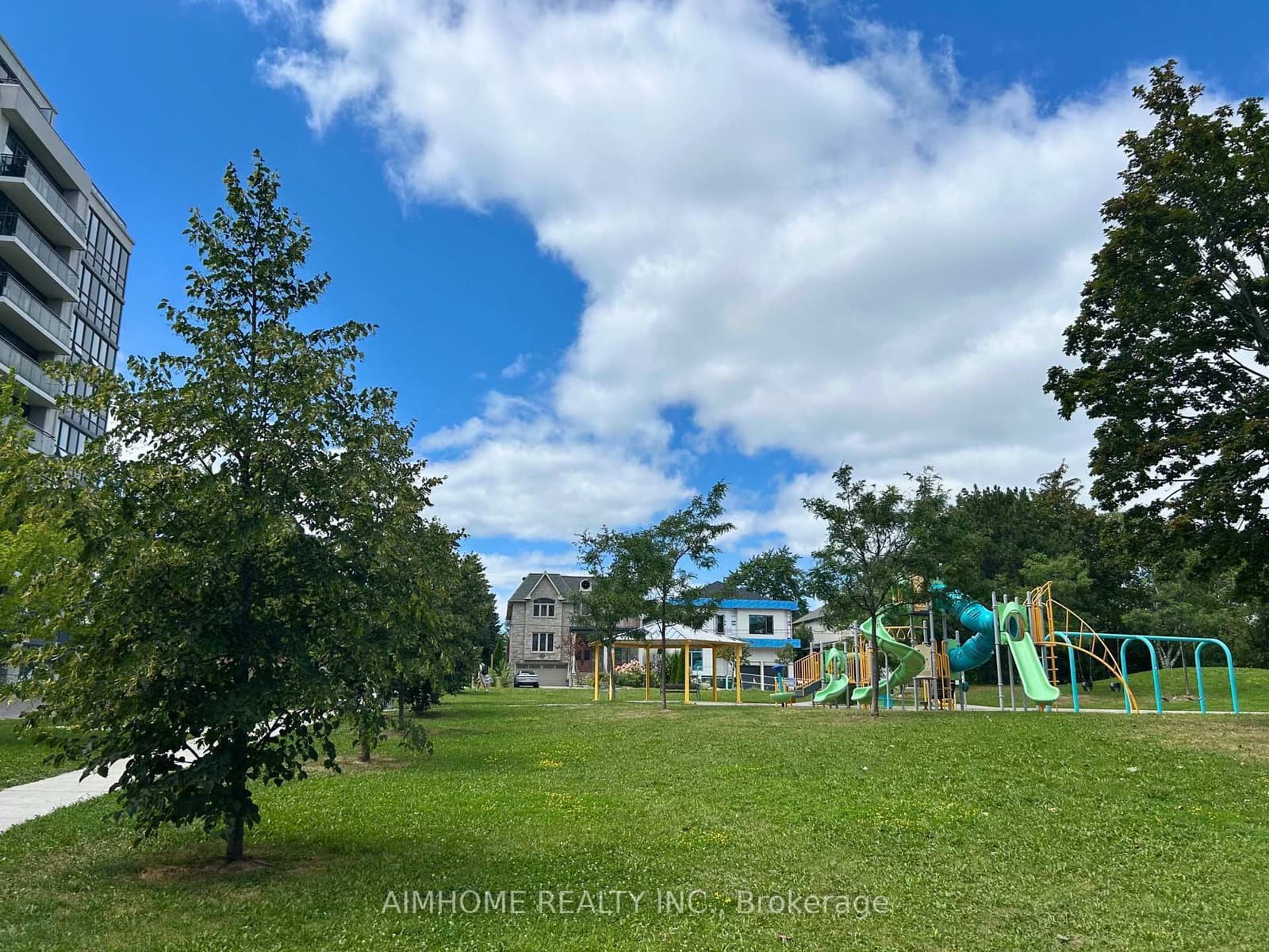 #217 - 370 Highway 7 E