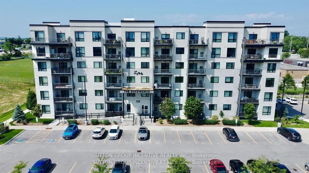 299 Cundles Road E, Unit 608