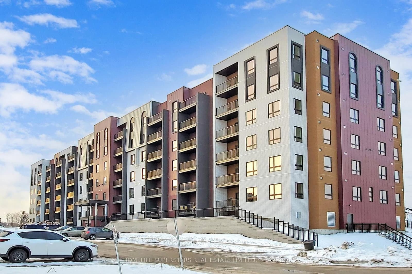 4 Spice Way, Unit 207