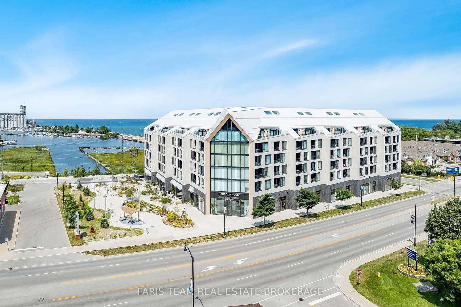 #417 - 31 Huron Street
