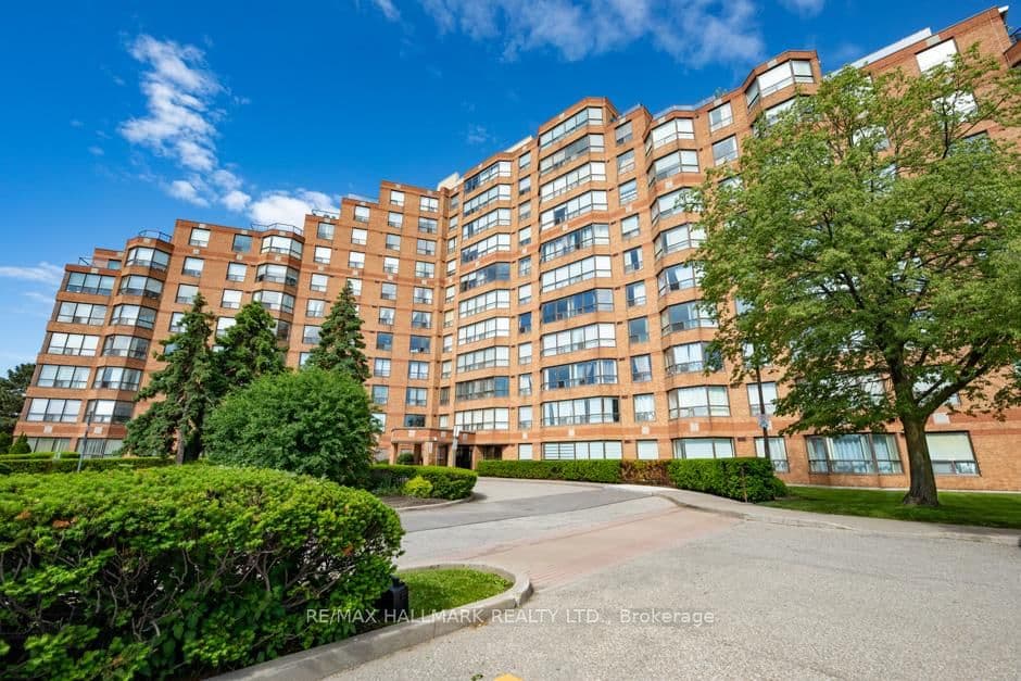 #218 - 6 Humberline Drive