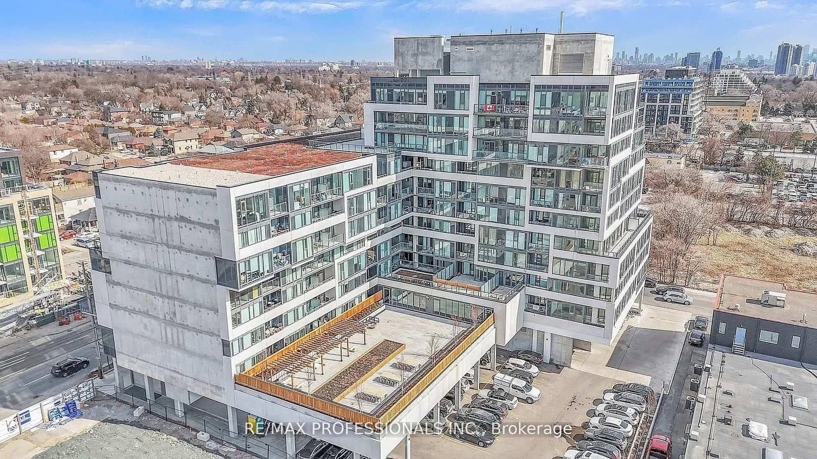 859 The Queensway, Unit 313