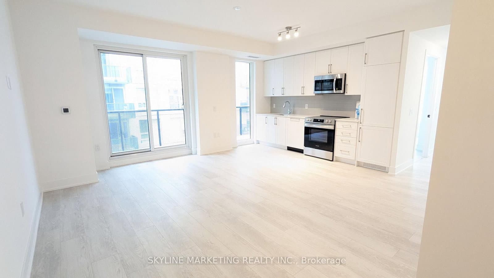 #504 - 2450 Old Bronte Road