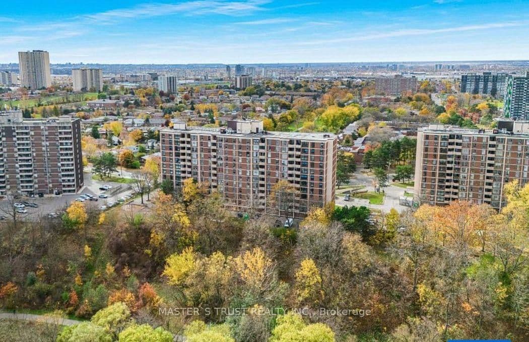 #707 - 335 Driftwood Avenue