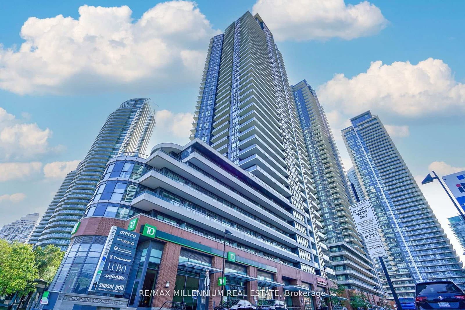 #308 - 2212 Lake Shore Boulevard W