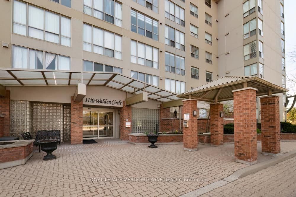 #905 - 1110 Walden Circle