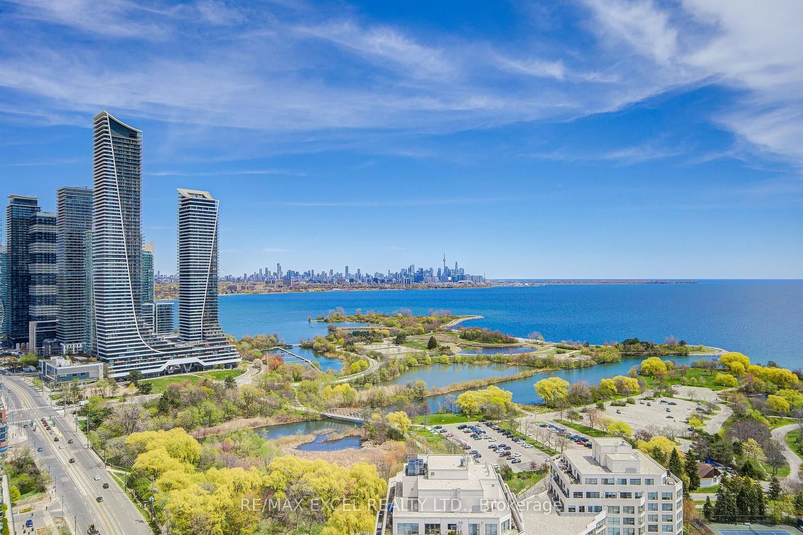 #2105 - 2269 Lake Shore Boulevard W