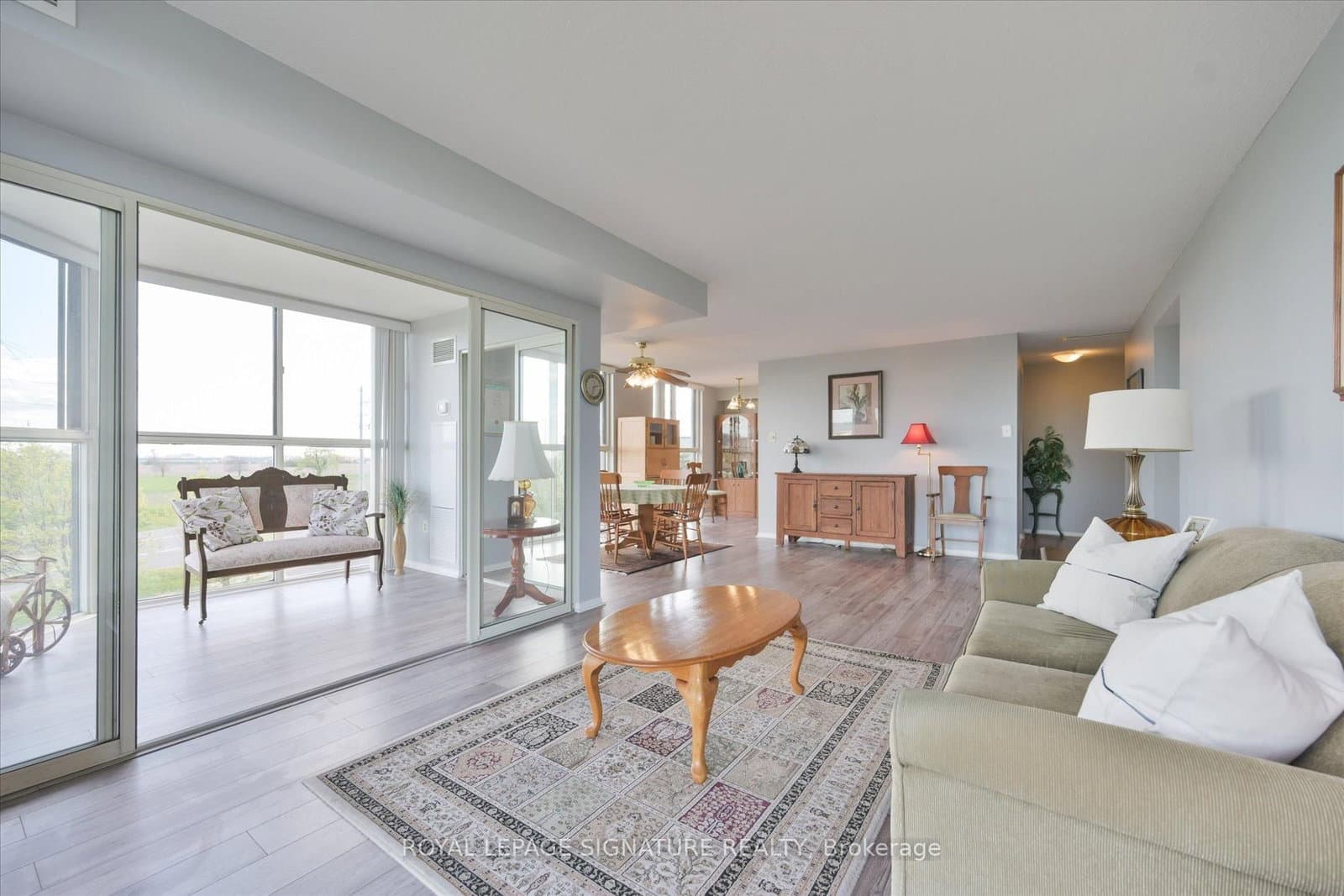 #403 - 600 Rexdale Boulevard