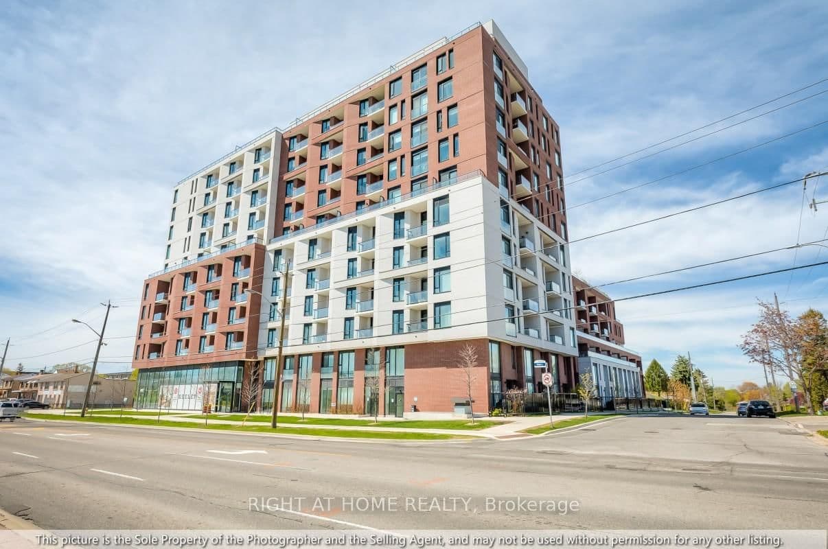 #1211 - 3100 Keele Street