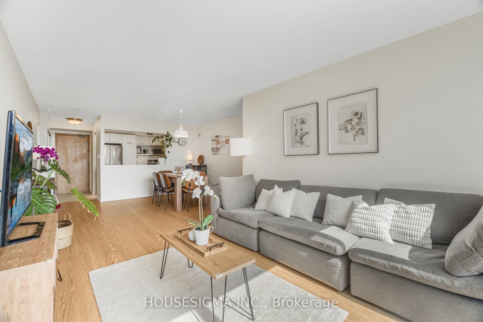 #438 - 22 Southport Street