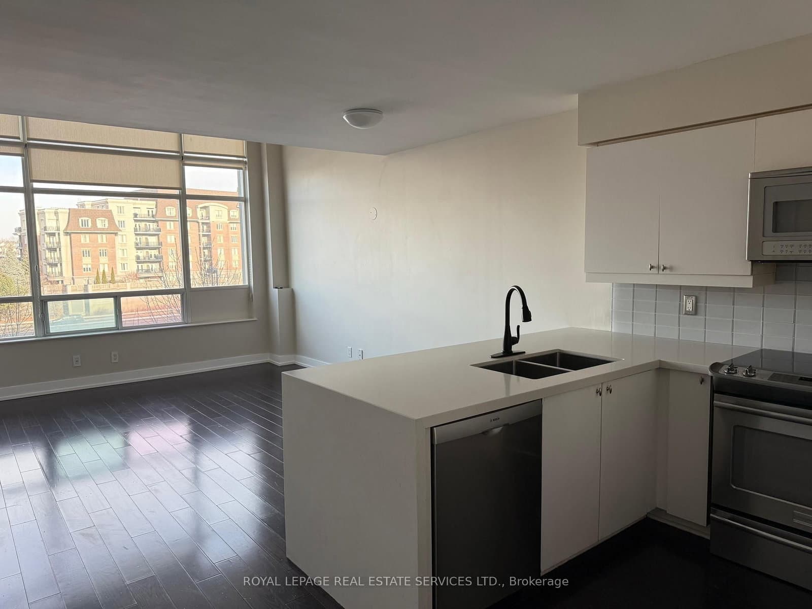 #334 - 200 Manitoba Street