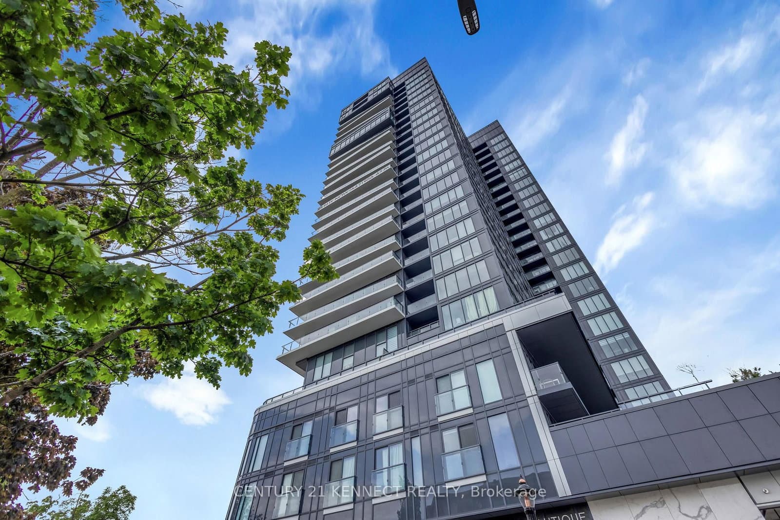 #2004 - 370 Martha Street