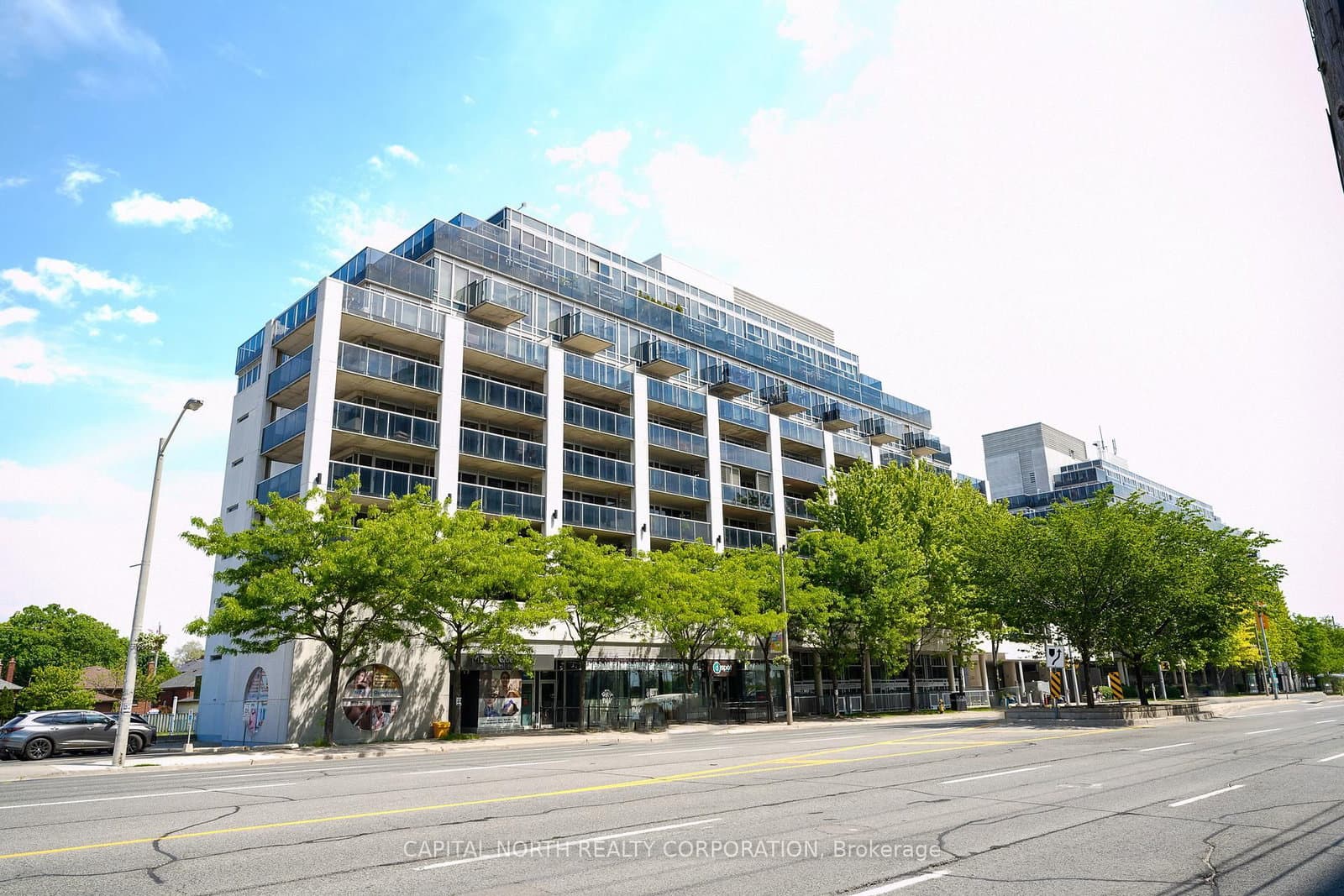 #207 - 1050 The Queensway