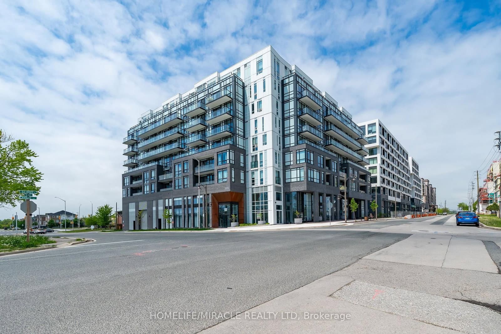 3005 Pine Glen Road, Unit 220