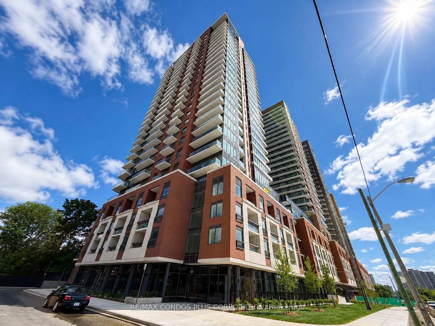 #304 - 4010 Eglinton Avenue W