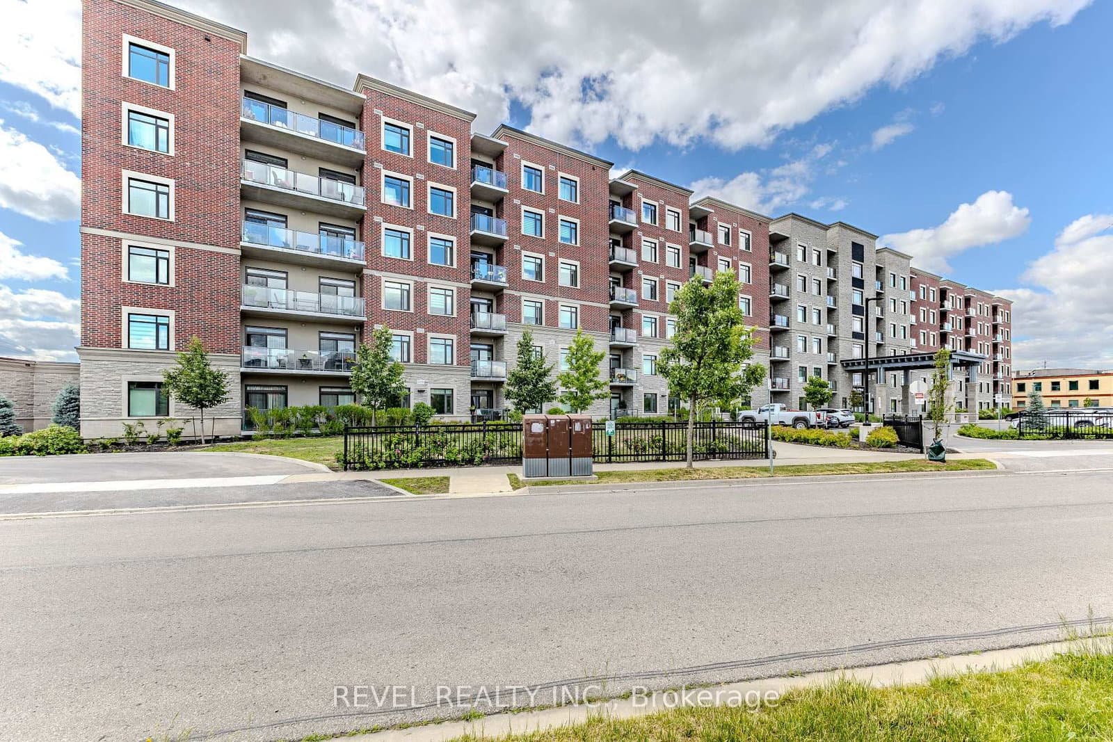 #605 - 830 Megson Terrace