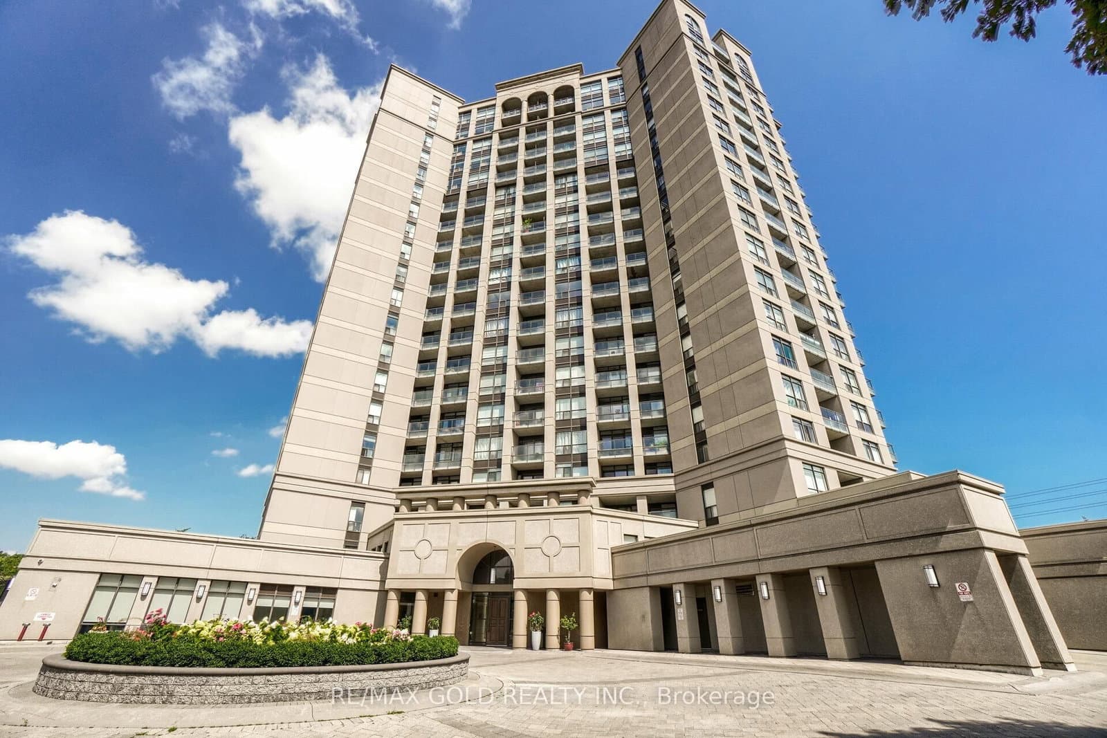 #102 - 220 Forum Drive