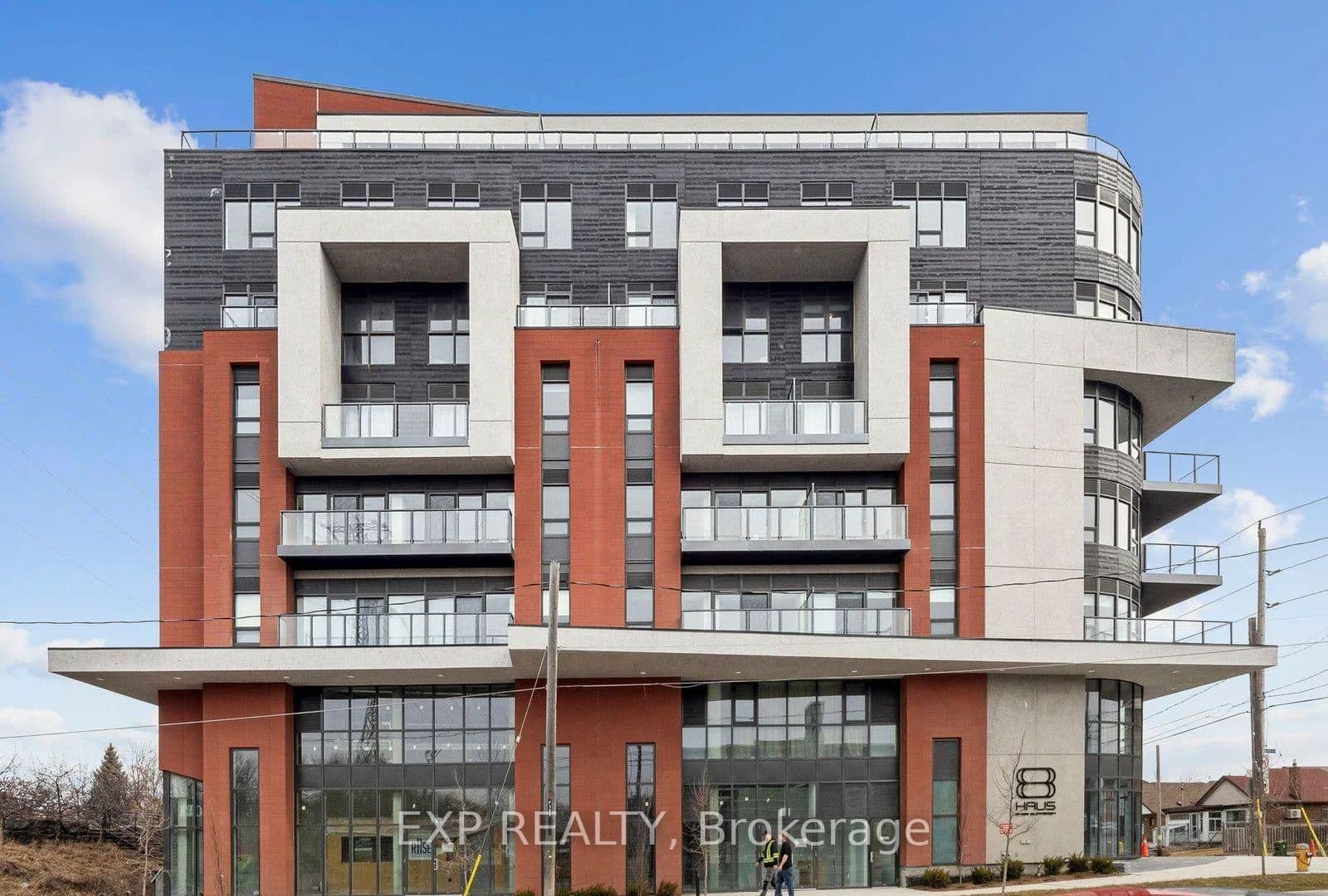#703 - 2433 Dufferin Street
