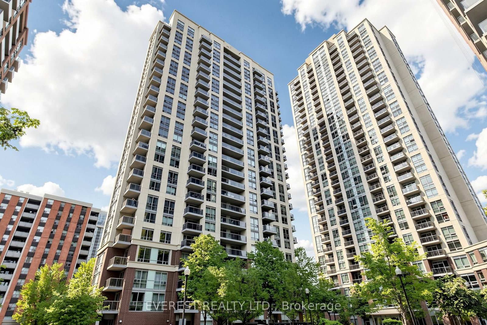 ##2101 - 5 Michael Power Place