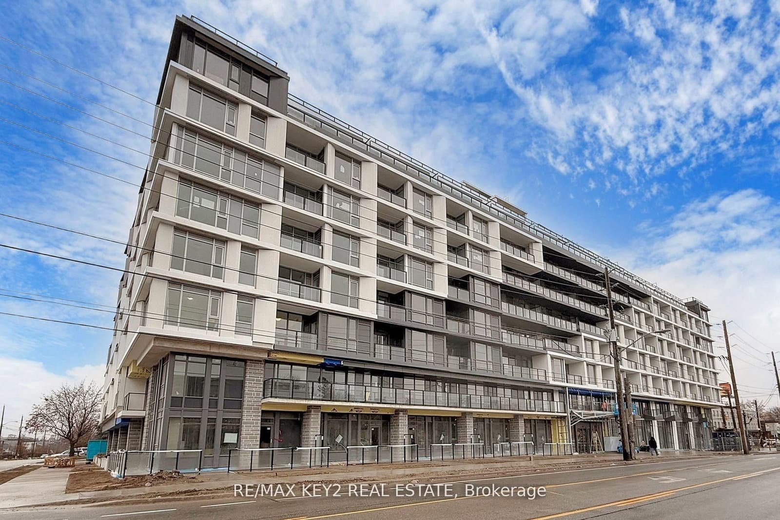 556 Marlee Avenue, Unit 425
